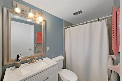 Villa ou maison à vendre à Hudson, Floride: 2 chambres, 123.19 m2 № 1911617 - photo 15