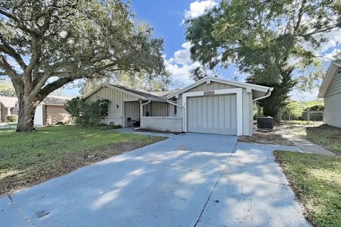 Villa ou maison à vendre à Hudson, Floride: 2 chambres, 123.19 m2 № 1911617 - photo 28