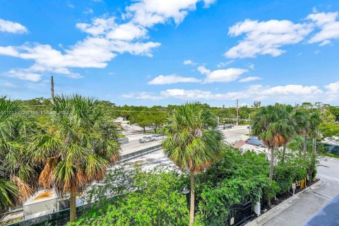Condo in Fort Lauderdale, Florida, 1 bedroom  № 1764462 - photo 23