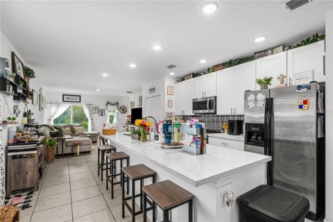 House in New Smyrna Beach, Florida 3 bedrooms, 137.4 sq.m. № 1908654 - photo 7