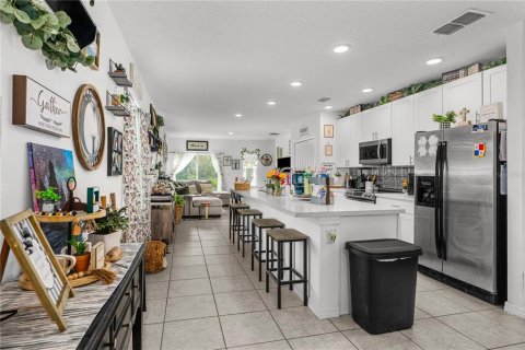 House in New Smyrna Beach, Florida 3 bedrooms, 137.4 sq.m. № 1908654 - photo 6