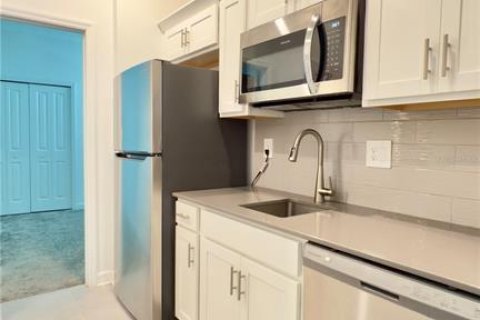 Casa en alquiler en Davenport, Florida, 4 dormitorios, 196.02 m2 № 1806723 - foto 13