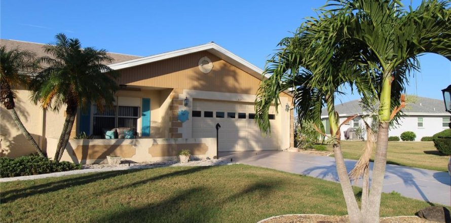 Villa ou maison à Sun City Center, Floride 2 chambres, 140.84 m2 № 1901779