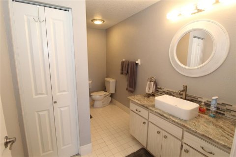 Casa en alquiler en Sun City Center, Florida, 2 dormitorios, 140.84 m2 № 1901779 - foto 20