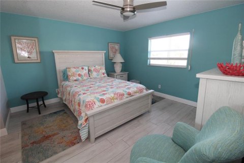 Casa en alquiler en Sun City Center, Florida, 2 dormitorios, 140.84 m2 № 1901779 - foto 18