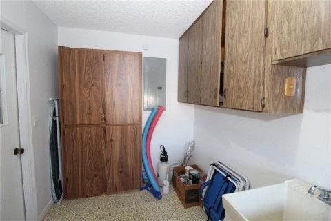 Casa en alquiler en Sun City Center, Florida, 2 dormitorios, 140.84 m2 № 1901779 - foto 28