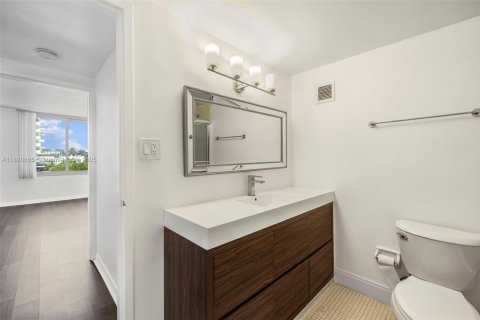 Copropriété à vendre à Miami Beach, Floride: 1 chambre, 77.76 m2 № 1943450 - photo 19