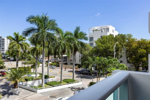 Copropriété à vendre à Miami Beach, Floride: 1 chambre, 77.76 m2 № 1943450 - photo 22
