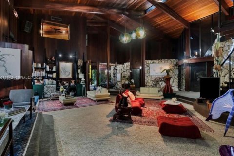 Снять в аренду кондоминиум в Майами, Флорида 3 спальни, 476.4м2, № 2079061 - фото 12