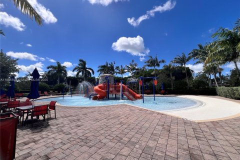 Touwnhouse à louer à Homestead, Floride: 3 chambres, 152.55 m2 № 2169595 - photo 26