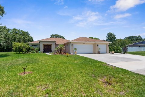 Villa ou maison à vendre à Spring Hill, Floride: 4 chambres, 198.53 m2 № 1815655 - photo 2
