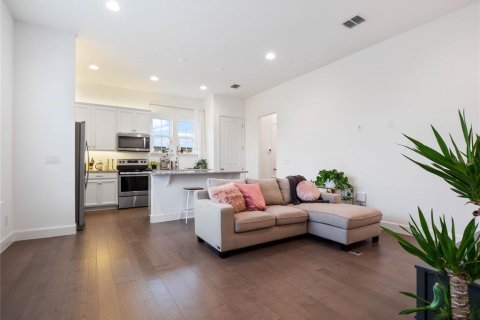 Casa en alquiler en Orlando, Florida, 1 dormitorio, 79.9 m2 № 1900257 - foto 6