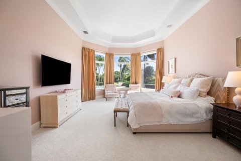 House in Jupiter, Florida 4 bedrooms, 462.47 sq.m. № 2081968 - photo 17