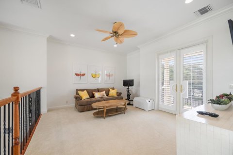 House in Jupiter, Florida 4 bedrooms, 462.47 sq.m. № 2081968 - photo 16