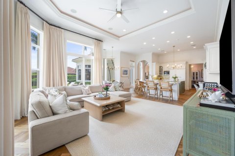 House in Jupiter, Florida 4 bedrooms, 462.47 sq.m. № 2081968 - photo 7