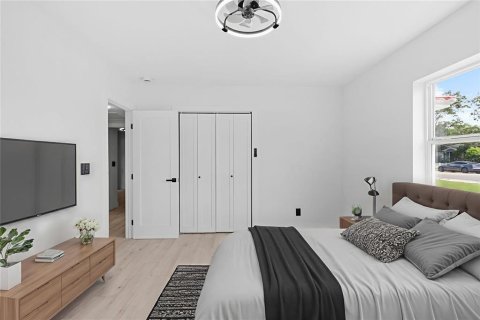 Купить виллу или дом в Сент-Питерсберг, Флорида 6 комнат, 117.89м2, № 1898892 - фото 15