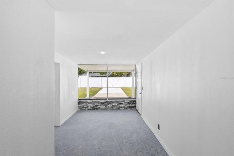 Купить виллу или дом в Сент-Питерсберг, Флорида 6 комнат, 117.89м2, № 1898892 - фото 23