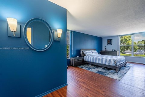 Copropriété à vendre à Plantation, Floride: 2 chambres, 125.42 m2 № 1966633 - photo 8