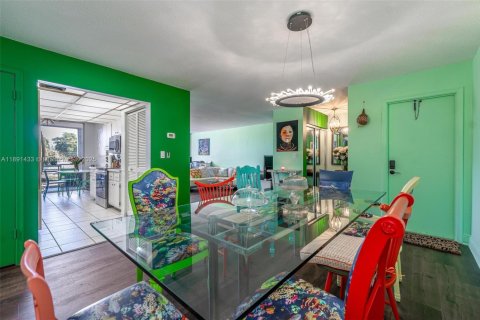 Copropriété à vendre à Plantation, Floride: 2 chambres, 125.42 m2 № 1966633 - photo 11