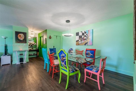 Copropriété à vendre à Plantation, Floride: 2 chambres, 125.42 m2 № 1966633 - photo 9