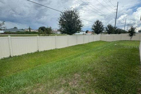Villa ou maison à louer à Poinciana, Floride: 4 chambres, 150.32 m2 № 2405786 - photo 24