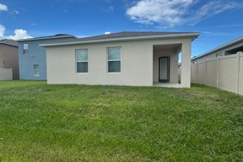 Villa ou maison à louer à Poinciana, Floride: 4 chambres, 150.32 m2 № 2405786 - photo 23