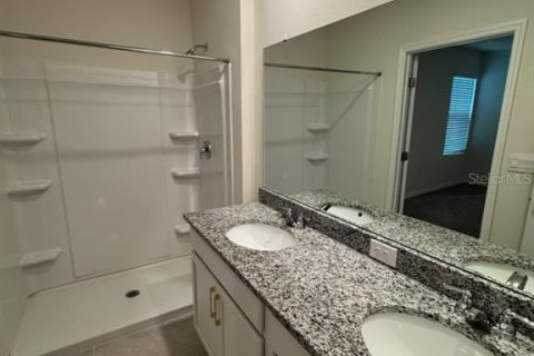 Villa ou maison à louer à Poinciana, Floride: 4 chambres, 150.32 m2 № 2405786 - photo 17