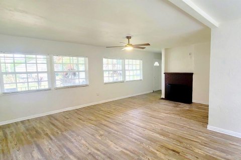 Villa ou maison à louer à Dania Beach, Floride: 2 chambres, 125.42 m2 № 2431411 - photo 12