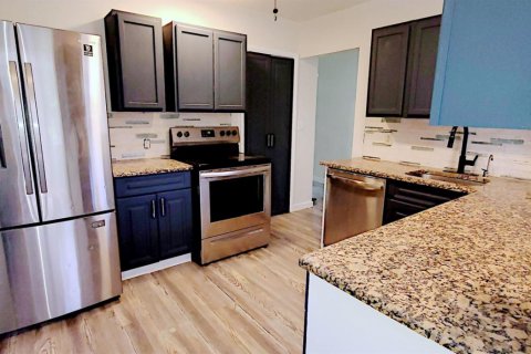 Villa ou maison à louer à Dania Beach, Floride: 2 chambres, 125.42 m2 № 2431411 - photo 16