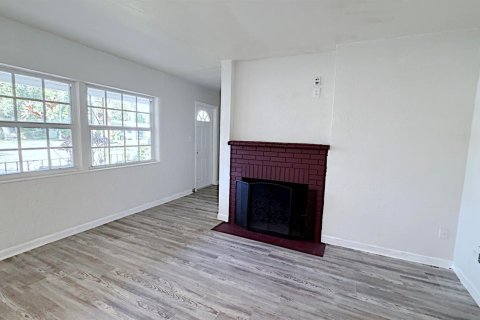 Villa ou maison à louer à Dania Beach, Floride: 2 chambres, 125.42 m2 № 2431411 - photo 11