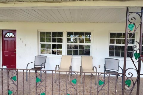 Villa ou maison à louer à Dania Beach, Floride: 2 chambres, 125.42 m2 № 2431411 - photo 6