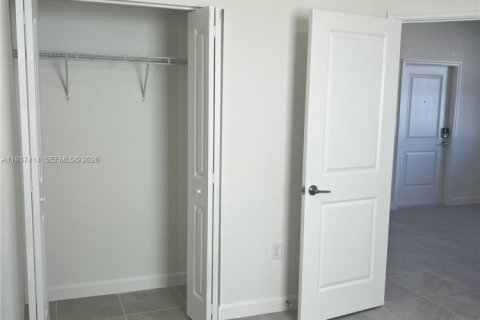 Casa en alquiler en Homestead, Florida, 4 dormitorios № 1995316 - foto 15