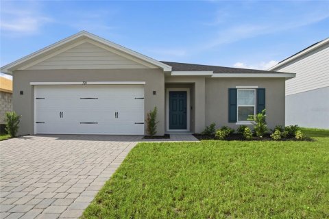 Villa ou maison à Dundee, Floride 4 chambres, 159.98 m2 № 2342465