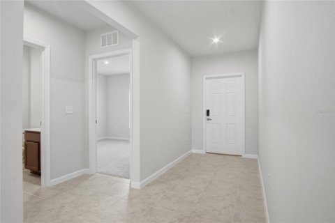 Villa ou maison à louer à Dundee, Floride: 4 chambres, 159.98 m2 № 2342465 - photo 15