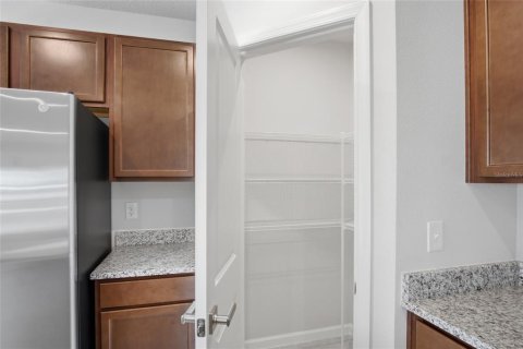 Villa ou maison à louer à Dundee, Floride: 4 chambres, 159.98 m2 № 2342465 - photo 6