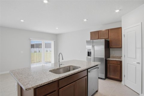 Villa ou maison à louer à Dundee, Floride: 4 chambres, 159.98 m2 № 2342465 - photo 5