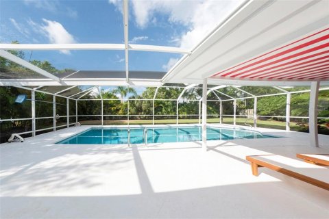 House in Naples, Florida 3 bedrooms, 153.01 sq.m. № 2220733 - photo 17