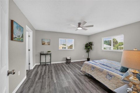 House in Summerfield, Florida 2 bedrooms, 115.94 sq.m. № 2237251 - photo 21