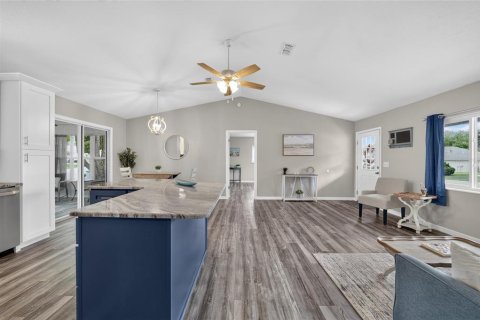 House in Summerfield, Florida 2 bedrooms, 115.94 sq.m. № 2237251 - photo 17