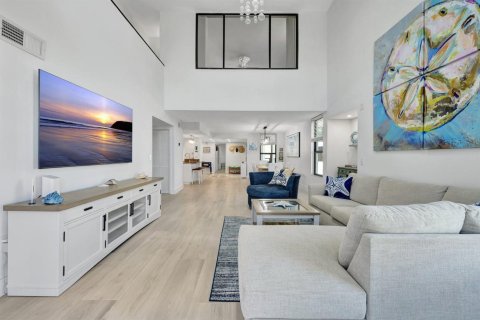 Condominio en venta en Hutchinson Island South, Florida, 3 dormitorios, 246.01 m2 № 2356832 - foto 19