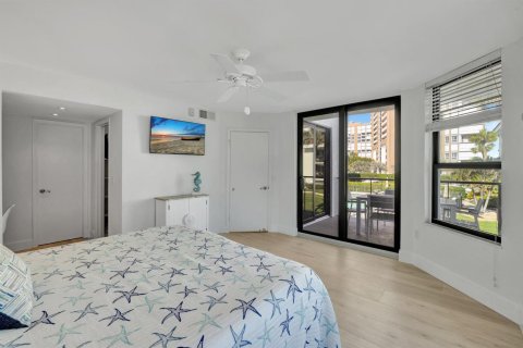 Condominio en venta en Hutchinson Island South, Florida, 3 dormitorios, 246.01 m2 № 2356832 - foto 27