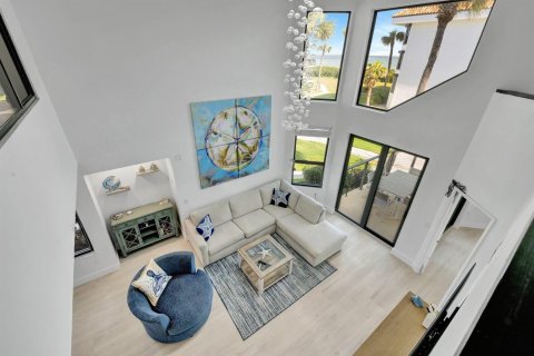 Condominio en venta en Hutchinson Island South, Florida, 3 dormitorios, 246.01 m2 № 2356832 - foto 20