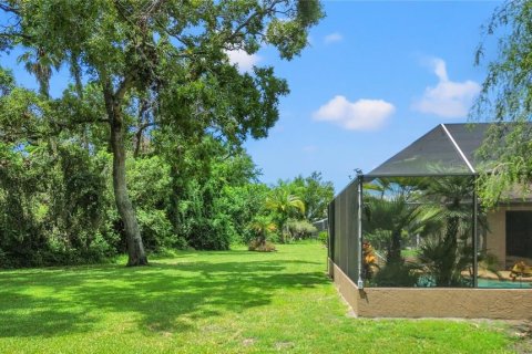 House in Hudson, Florida 3 bedrooms, 214.98 sq.m. № 1912678 - photo 8