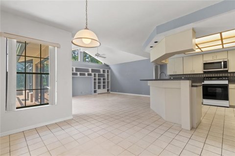House in Hudson, Florida 3 bedrooms, 214.98 sq.m. № 1912678 - photo 21