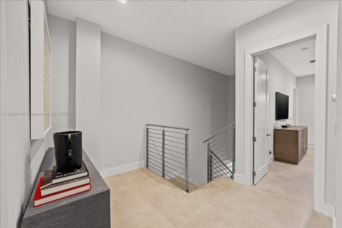 Adosado en venta en Fort Lauderdale, Florida, 3 dormitorios, 177.72 m2 № 1950919 - foto 14