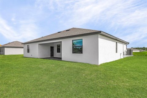 Купить виллу или дом в Порт-Шарлотт, Флорида 13 комнат, 205.04м2, № 1425938 - фото 4