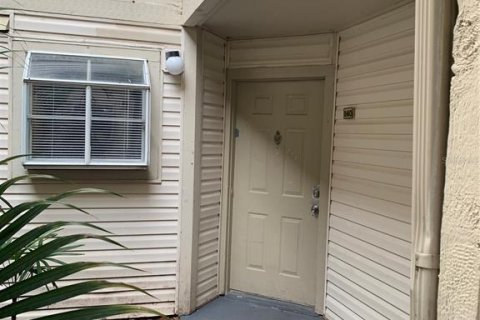 Condominio en alquiler en Orlando, Florida, 2 dormitorios, 80.27 m2 № 1882843 - foto 4