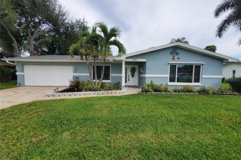 Casa en venta en Clearwater, Florida, 3 dormitorios, 187.94 m2 № 2380969 - foto 3