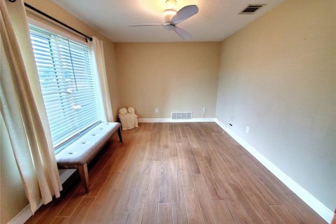 Casa en venta en Clearwater, Florida, 3 dormitorios, 187.94 m2 № 2380969 - foto 9