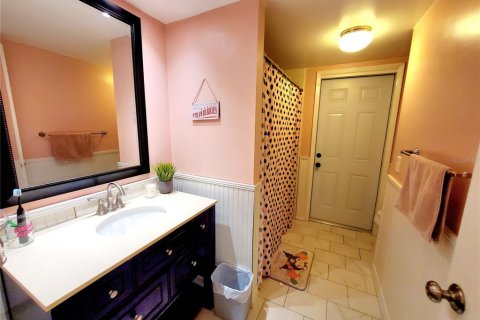 Casa en venta en Clearwater, Florida, 3 dormitorios, 187.94 m2 № 2380969 - foto 23